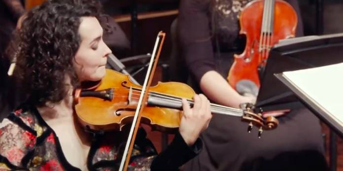 NEW TO YOUTUBE | Violinist Alena Baeva – Strauss Violin Concerto [2020] - image attachment