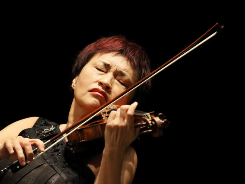 Violinist Kyung-Wha Chung Cancels Performances Due to Hand Injury - image attachment